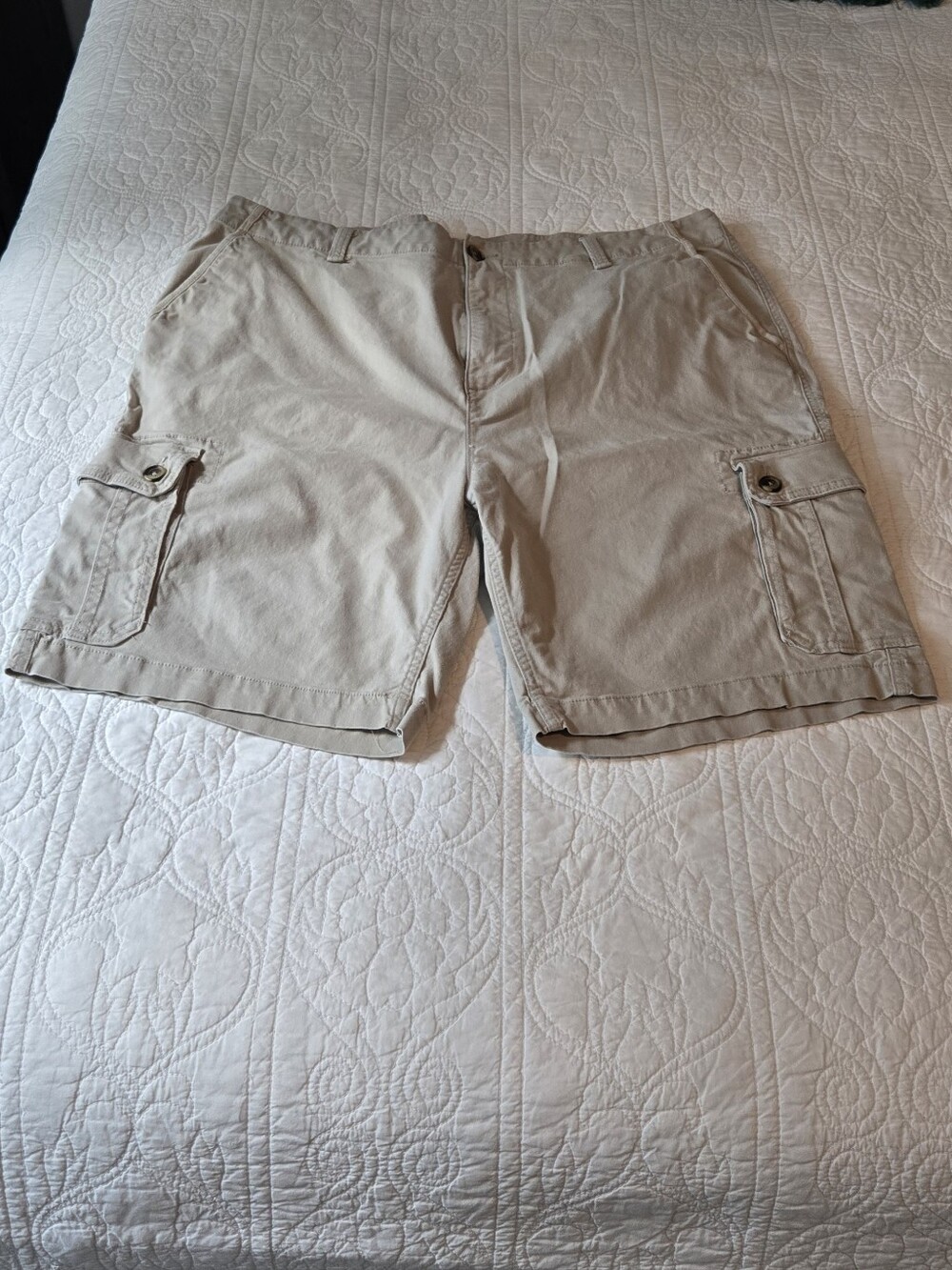 Old Navy Men's Tan Cargo Shorts - Bundled 2 Pairs!